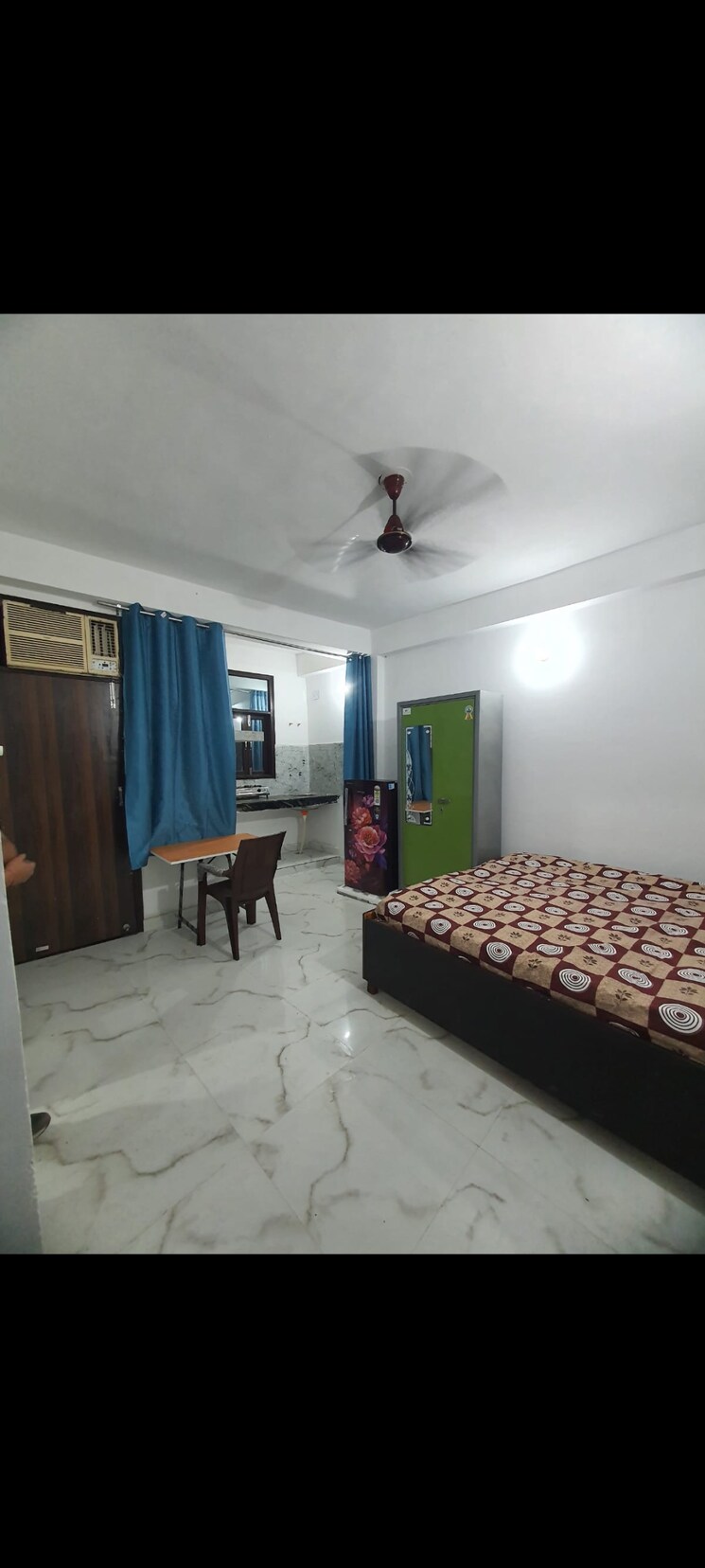 Bedroom, aadharshila-apartment 1 RK 200 Sq.Ft. Apartment In Sarita Vihar Delhi 8443052