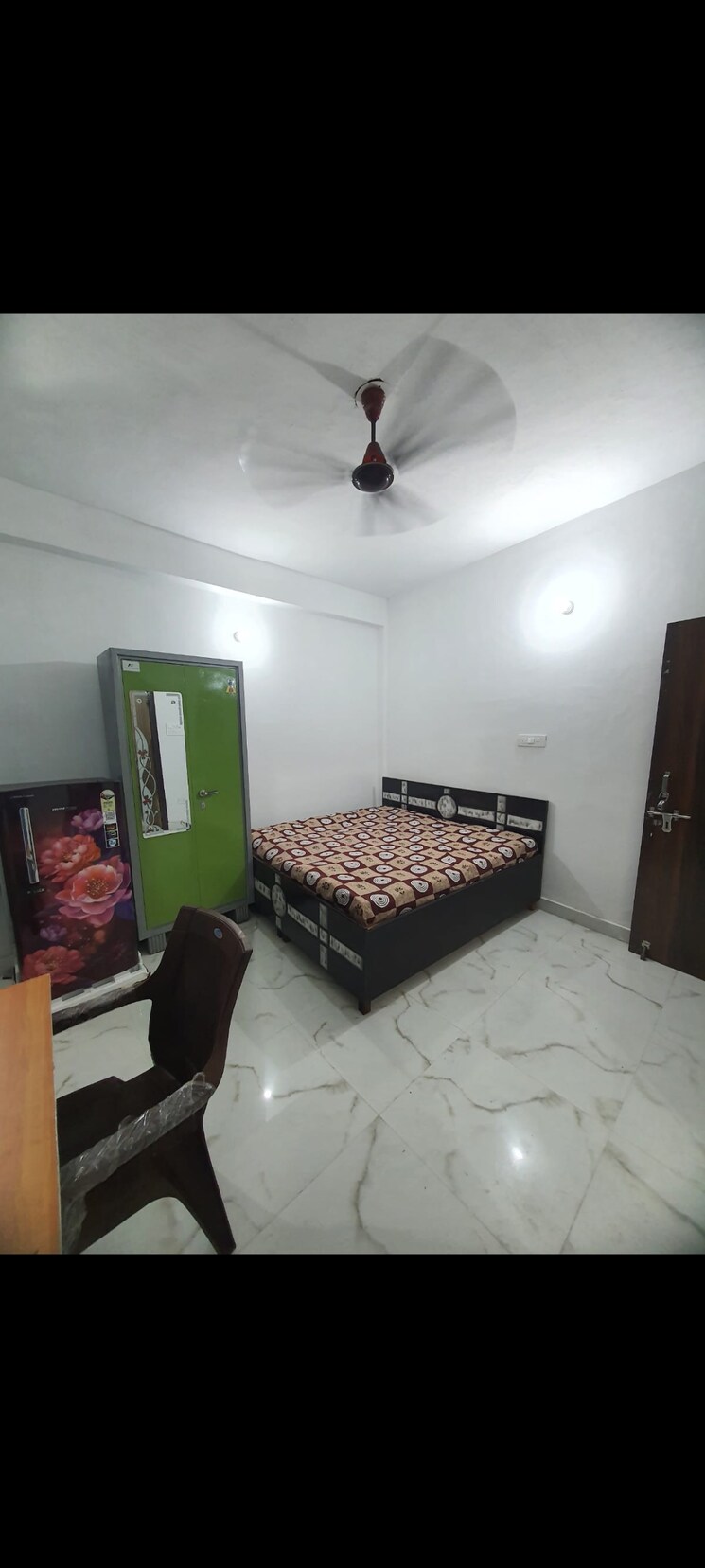 Bedroom, aadharshila-apartment 1 RK 200 Sq.Ft. Apartment In Sarita Vihar Delhi 8443052