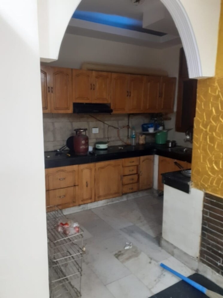 Kitchen, nirman vihar 2 Bedroom 1200 Sq.Ft. Builder Floor In Nirman Vihar Delhi 8443054