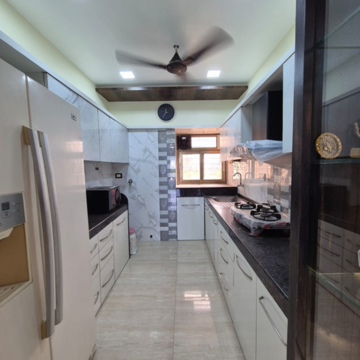 Kitchen in 4 BHK Apartment at Kandivali West – for Rent