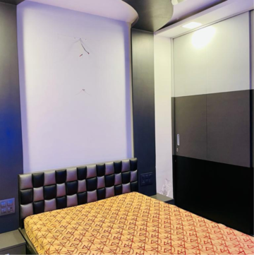 Bedroom in 4 BHK Apartment at Kandivali West – for Rent