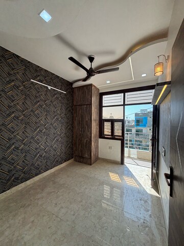 Bedroom in 3 BHK Builder Floor at Dwarka Mor – for Rent