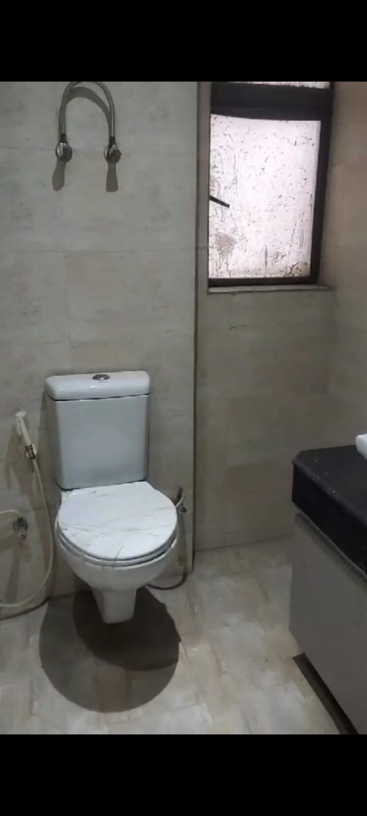 Bathroom, rwa-apartments-sector-19 2 Bedroom 650 Sq.Ft. Builder Floor In Sector 19 Noida 8443101