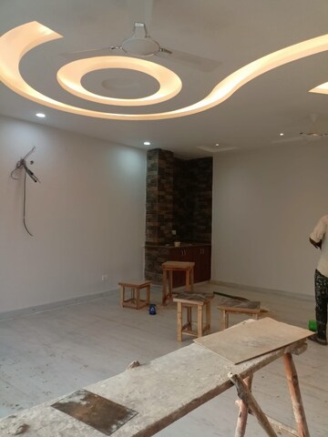 Bedroom in 3 BHK Builder Floor at MVL IPark, Sector 15 – for Rent