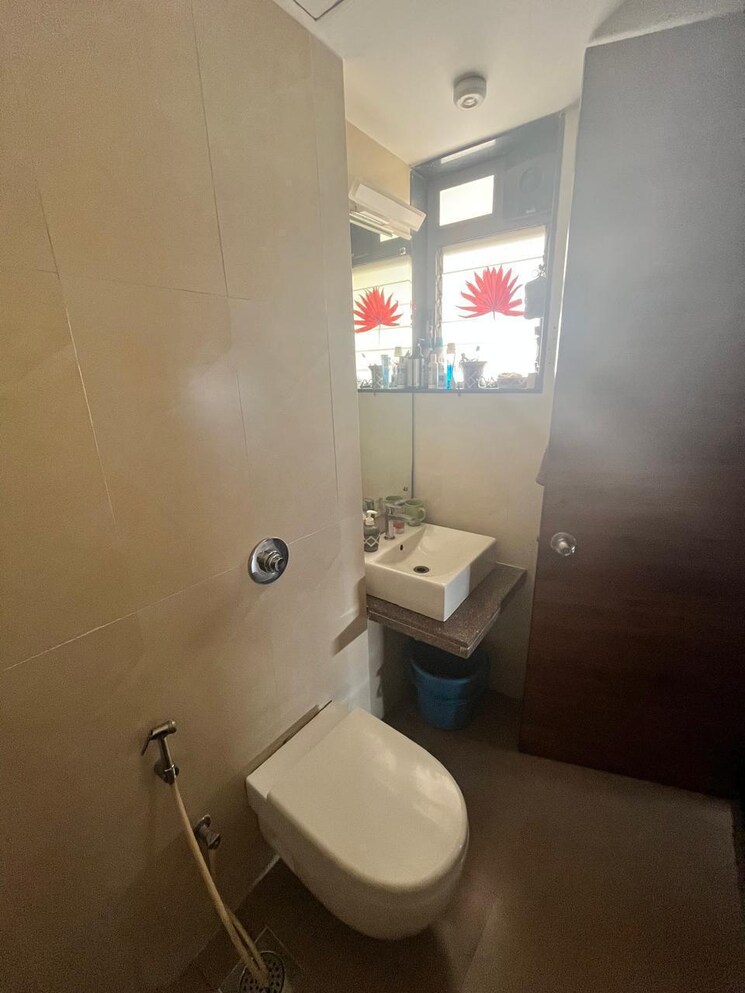 Bathroom, lodha-casa-royale 2 Bedroom 800 Sq.Ft. Apartment In Balkum Pada Thane 8443116
