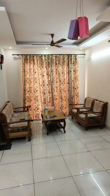 Living Room in 2 BHK Apartment at Guru Nanak Enclave, Dhakoli Village – for Rent