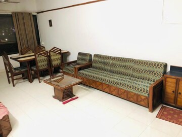 Bedroom in 2 BHK Apartment at Ambawadi – for Rent
