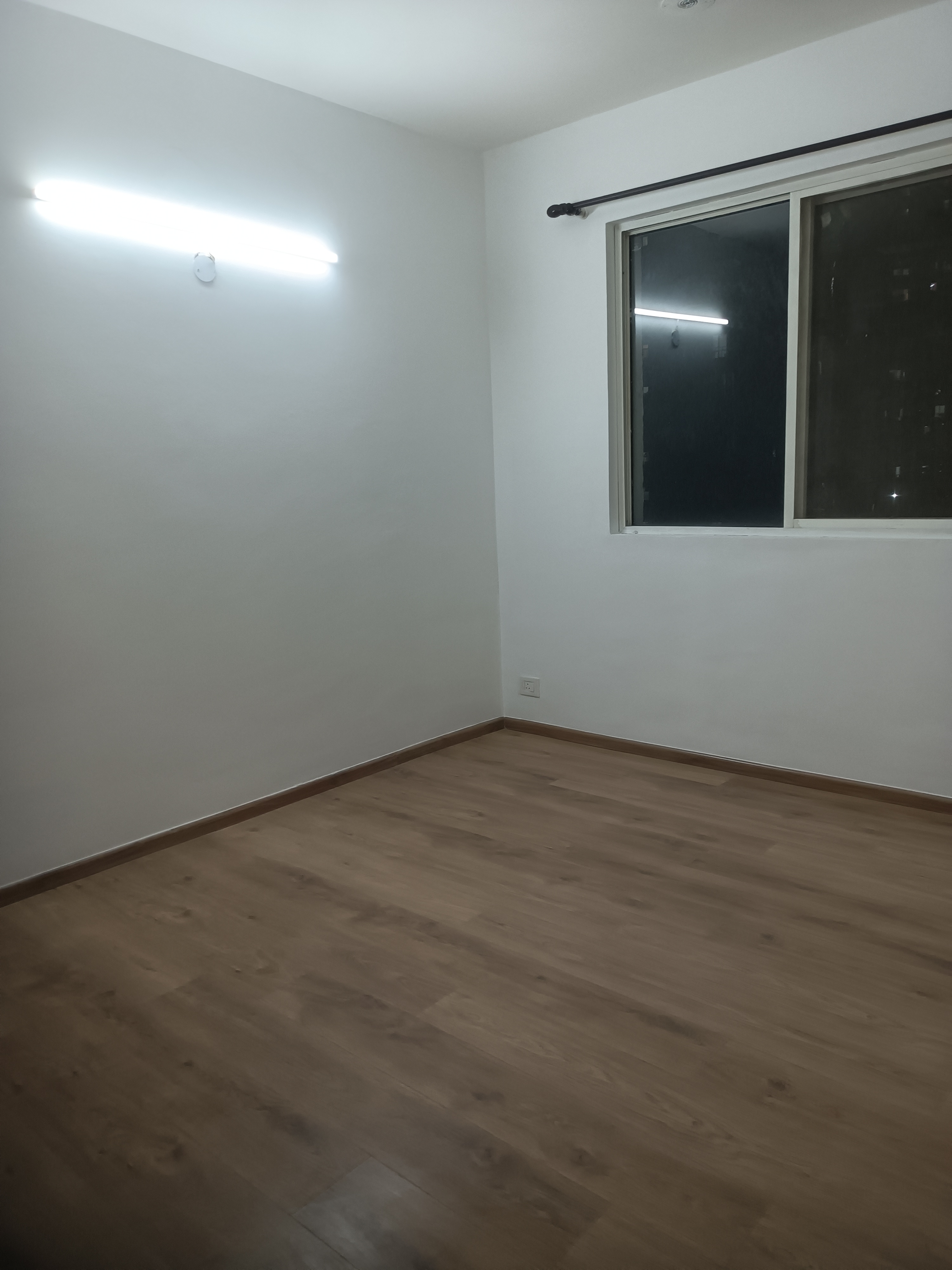 3.5 BHK + Servant Room,Study Room 2158 Sq.Ft. Apartment in Lotus Panache