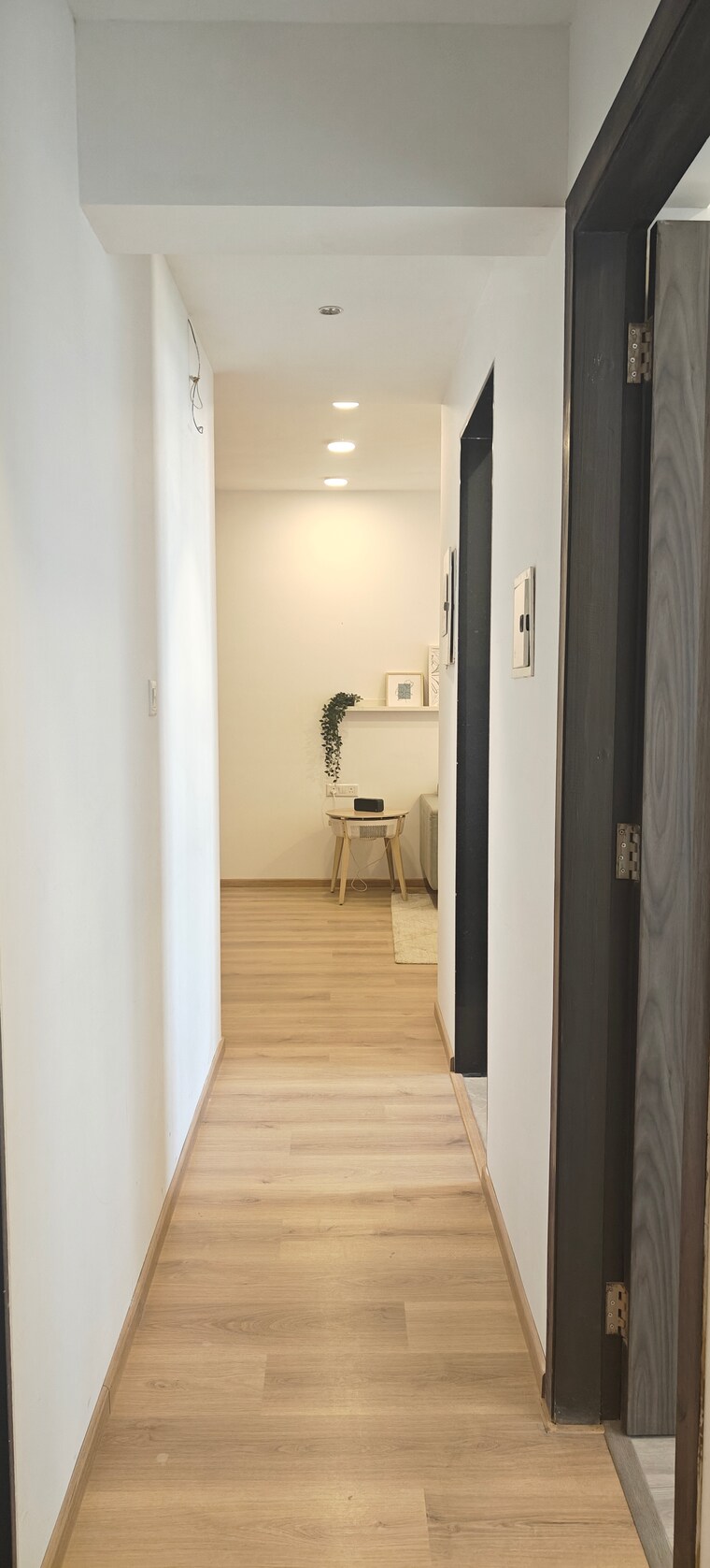 undefined, dev-leo-tower 2 Bedroom 670 Sq.Ft. Apartment In Oshiwara Mumbai 8443162