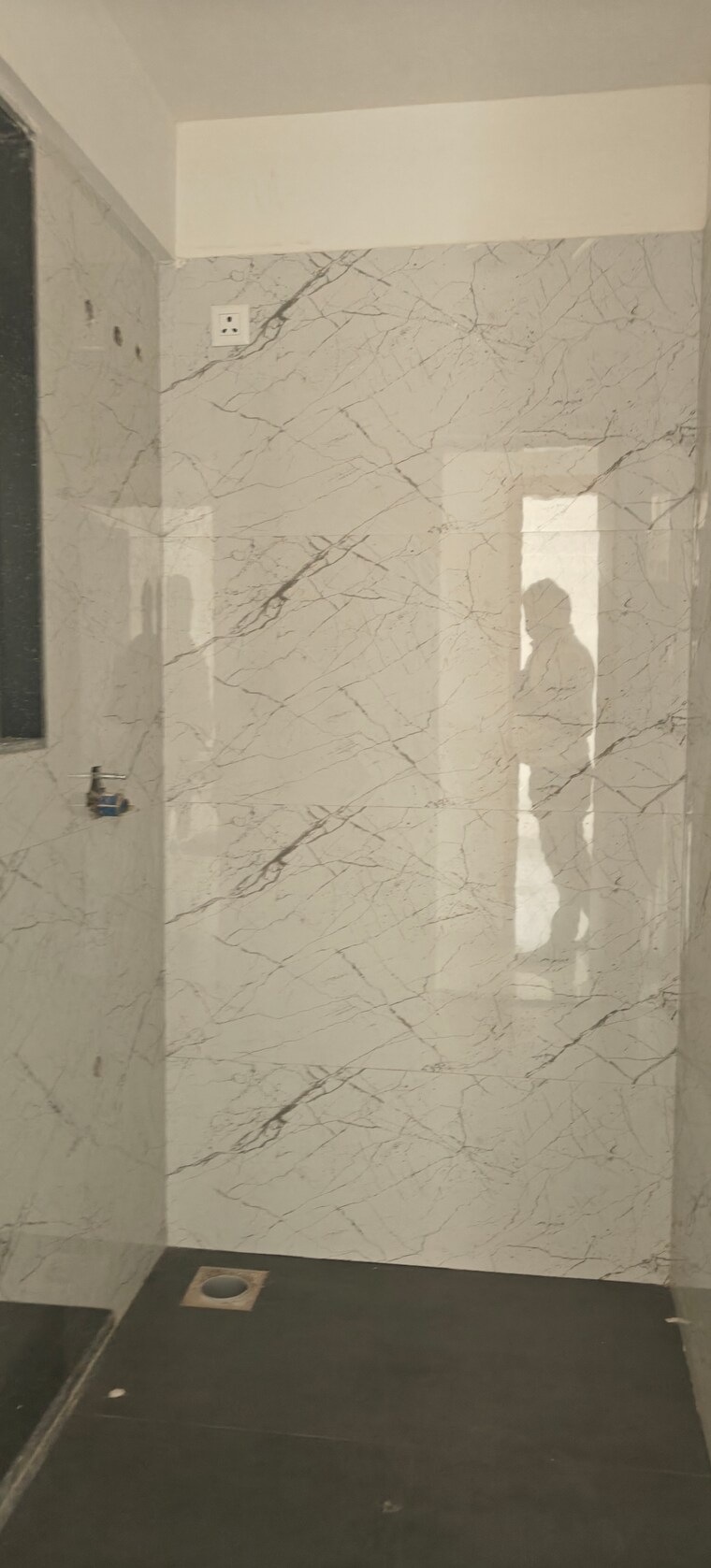 Bathroom, dev-leo-tower 2 Bedroom 670 Sq.Ft. Apartment In Oshiwara Mumbai 8443162