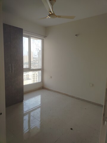 Room in 2 BHK Apartment at Signature The Millennia 2, Sector 37d – for Rent