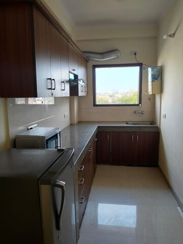 Kitchen in 1 BHK Builder Floor at RWA Residential Society, Sector 40 – for Rent