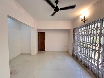 Room in 4 BHK Villa at Goregaon East – for Rent