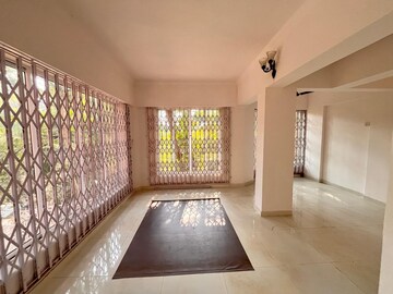 Living Room in 4 BHK Villa at Goregaon East – for Rent