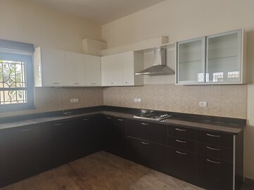 Kitchen in 4 BHK Villa at Prestige Oasis, Rajanukunte – for Rent