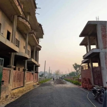  Plot – Exterior View View at Gosainganj - for Sale