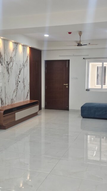 Bathroom in 3 BHK Apartment at Poulomi Avante, Kokapet – for Rent