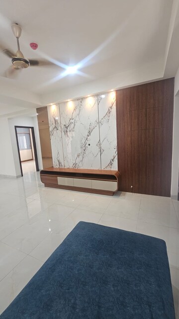 Room in 3 BHK Apartment at Poulomi Avante, Kokapet – for Rent