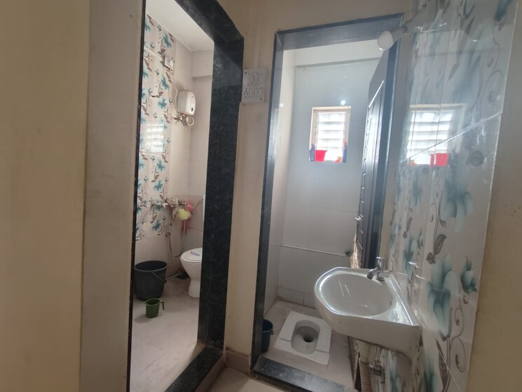 Bathroom, karve nagar 1 Bedroom 500 Sq.Ft. Villa In Karve Nagar Pune 8443221