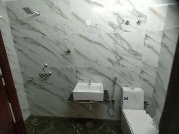 Bathroom in 1 BHK Builder Floor at Neb Sarai – for Rent