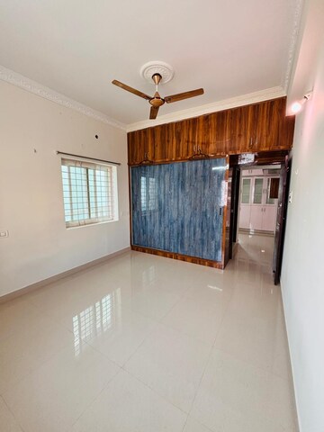 Room in 2 BHK Apartment at Raghavendra Arcade, Kondapur – for Rent