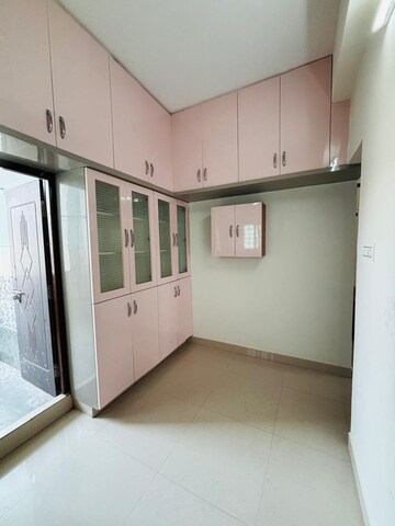 Room in 2 BHK Apartment at Raghavendra Arcade, Kondapur – for Rent