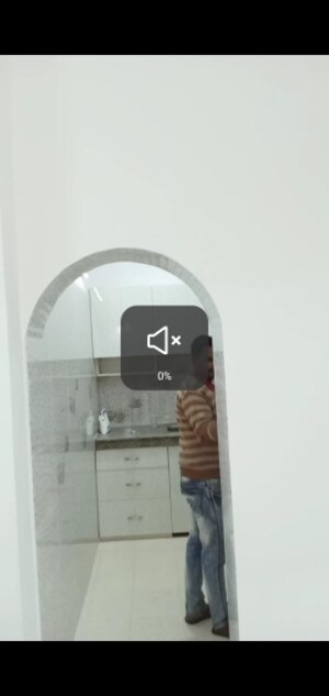 Furnished Amenities in 2 BHK Builder Floor at Laxmi Nagar – for Sale