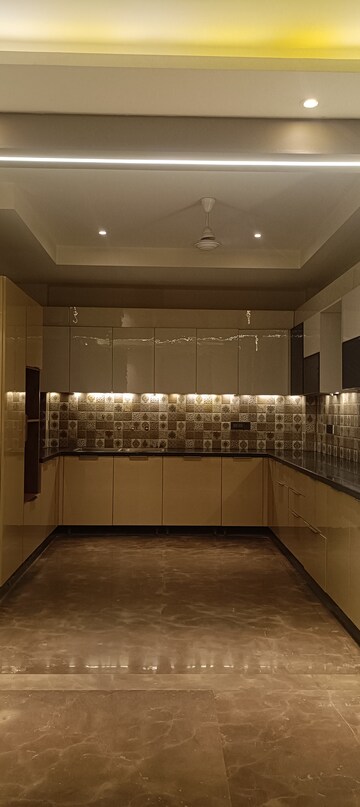 Kitchen in 4 BHK Builder Floor at Anand Vihar – for Rent