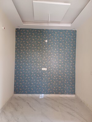 Room in 3 BHK Independent House at Sector 127 – for Sale