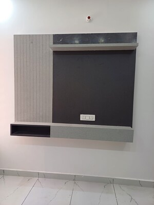 Furnished Amenities in 3.5 BHK Independent House at Guru Teg Bahadur Nagar – for Sale