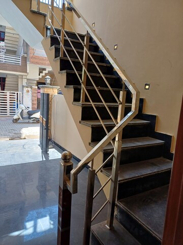 Staircase in 3.5 BHK Independent House at Guru Teg Bahadur Nagar – for Sale