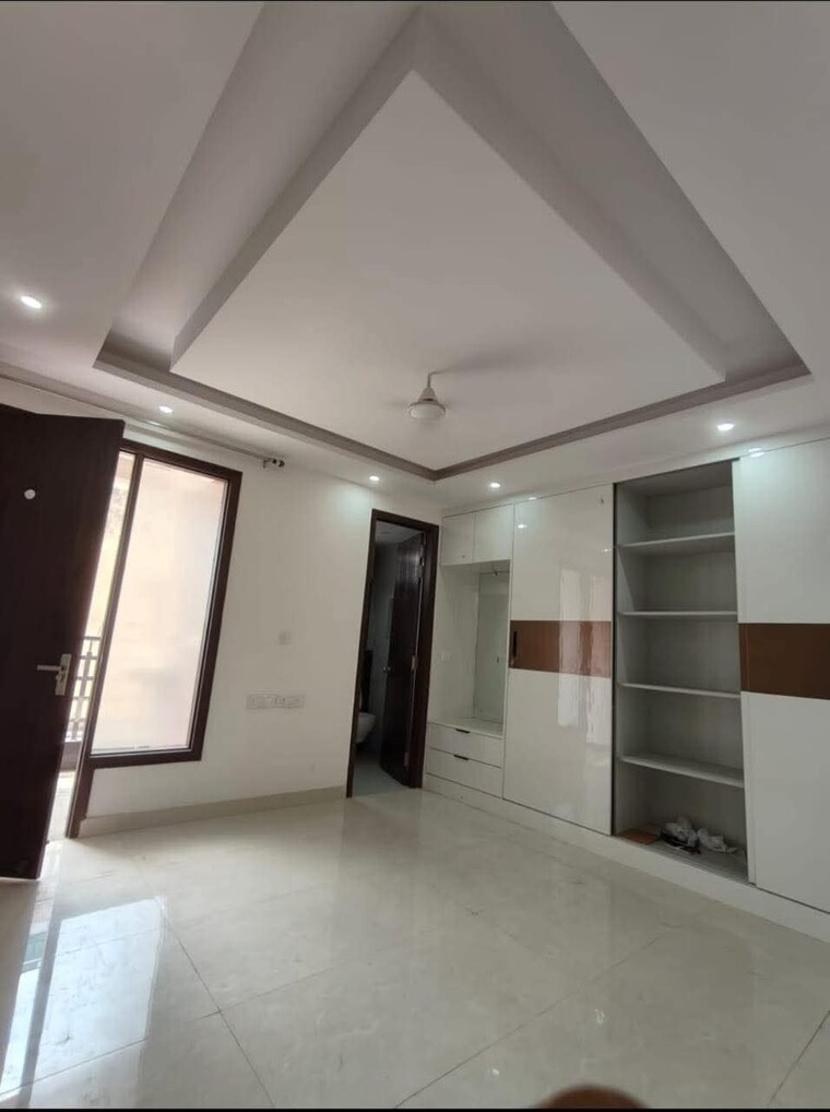 Room, lajpat nagar iii 3 Bedroom 2000 Sq.Ft. Builder Floor In Lajpat Nagar Iii Delhi 8443506