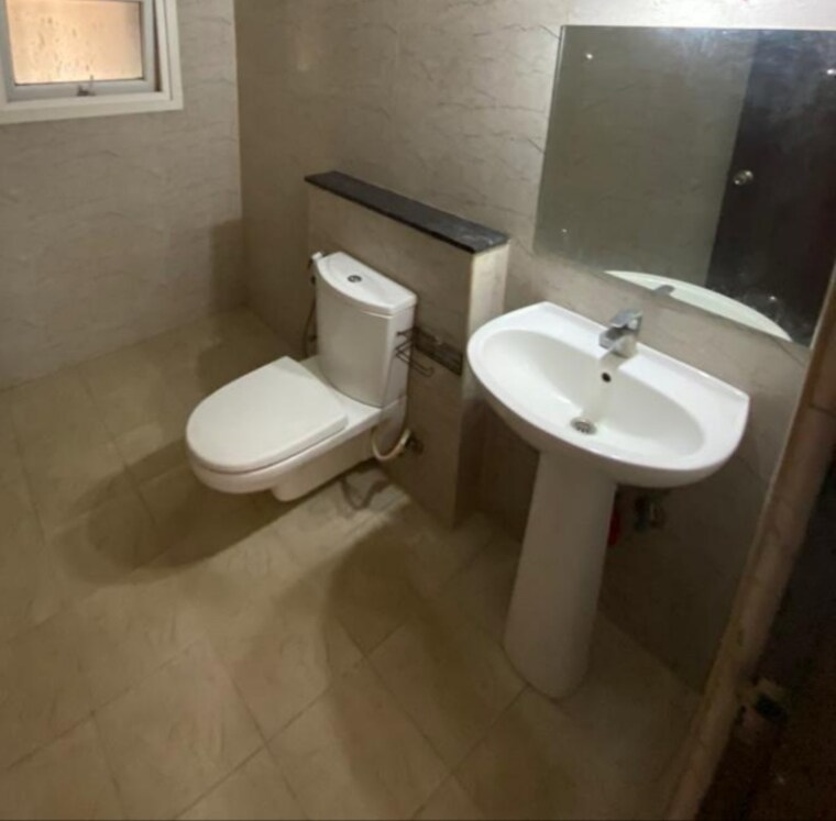Bathroom, prestige-park-view 2 Bedroom 1220 Sq.Ft. Apartment In Whitefield Bangalore 8443591