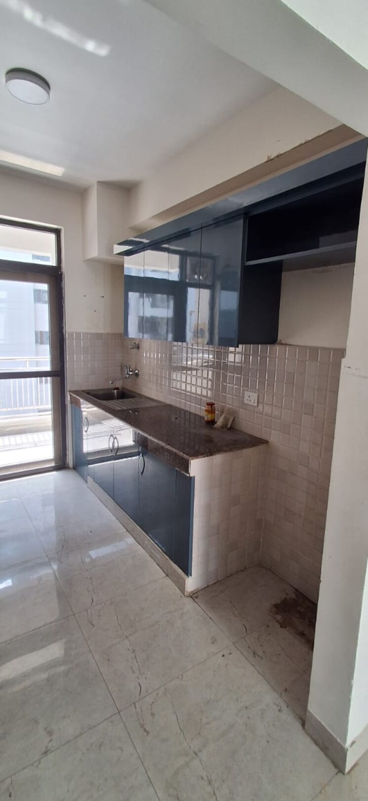 Kitchen, godrej-golf-links-crest 5 Bedroom 125 Sq.Yd. Villa In Sector 27 Yamuna Expressway Greater Noida 8443620