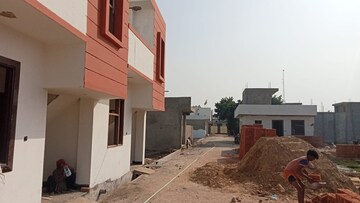 2.5 BHK Villa – Exterior View View at Noida Central - for Sale