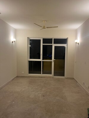 Room in 2.5 BHK Apartment at Ireo The Corridors, Sector 67a – for Sale