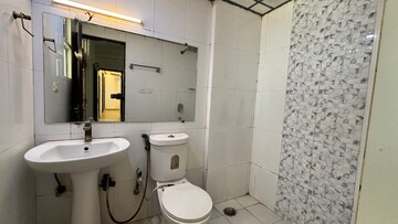 Bathroom in 4 BHK Apartment at Supertech Cape Town, Sector 74 – for Rent