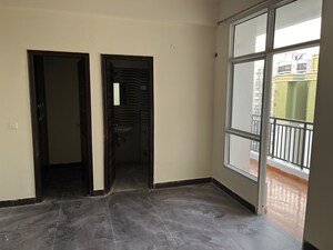 3 BHK Apartment For Sale in Indosam75, Sector 75