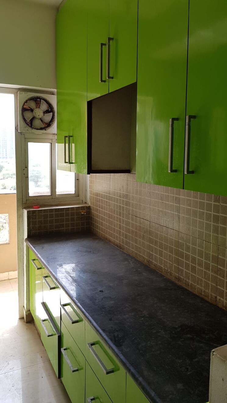 Balcony, nimbus-the-hyde-park 2 Bedroom 1080 Sq.Ft. Apartment In Sector 78 Noida 8443837