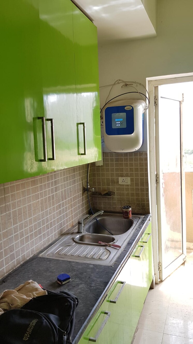 Bathroom, nimbus-the-hyde-park 2 Bedroom 1080 Sq.Ft. Apartment In Sector 78 Noida 8443837