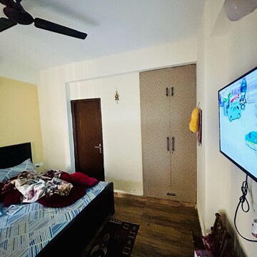 Team Area in 2 BHK Apartment at Fusion Homes, Tech Zone Greater Noida – for Sale
