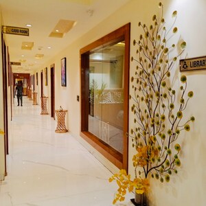 Room in 2 BHK Apartment at Fusion Homes, Tech Zone Greater Noida – for Sale