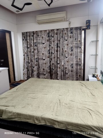 Bedroom in 3 BHK Apartment at Ambawadi – for Rent
