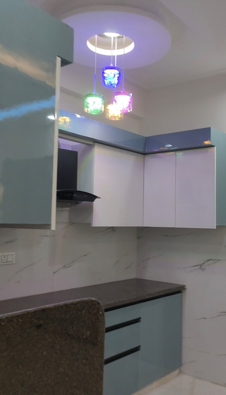 Kitchen, shantideep-extension-i 3 Bedroom 1518 Sq.Ft. Builder Floor In Gt Road Ghaziabad 8443954