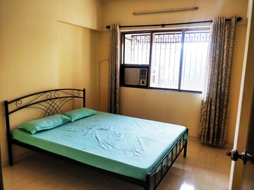 Bedroom in 2 BHK Apartment at Raj Paradise B Wing CHS Ltd, Andheri East – for Rent