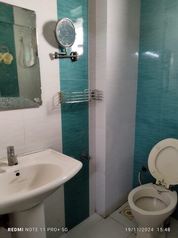 Bathroom in 3 BHK Apartment at Ambawadi – for Rent