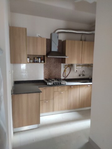 Furnished Amenities in 2.5 BHK Apartment at Hawelia Valenova Park, Amrapali Dream Valley – for Rent