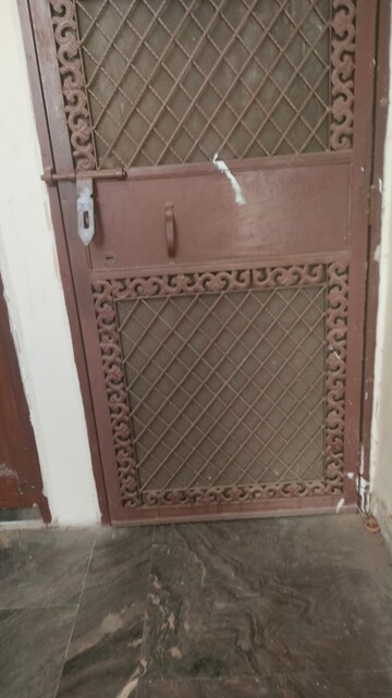 Bedroom in 4 BHK Builder Floor at Upsidc Site B – for Rent