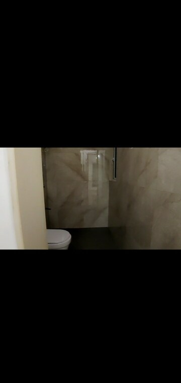 Room in 2 BHK Apartment at Dosti Greenscape, Hadapsar – for Sale