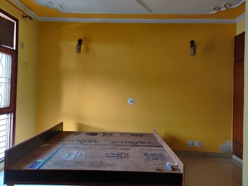 Furnished Amenities in 1 BHK Builder Floor at Pi I And Ii Greater Noida – for Rent